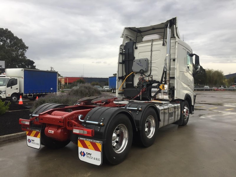 volvo fh13 844925 015