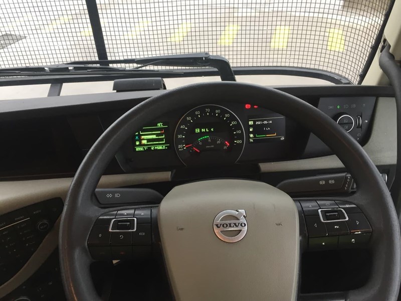 volvo fh13 844925 041