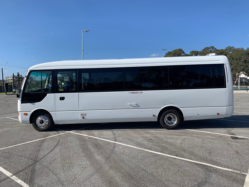 fuso rosa deluxe auto 772463 007