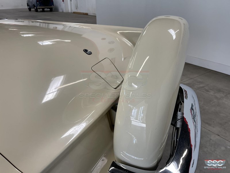 ford thunderbird 863004 077