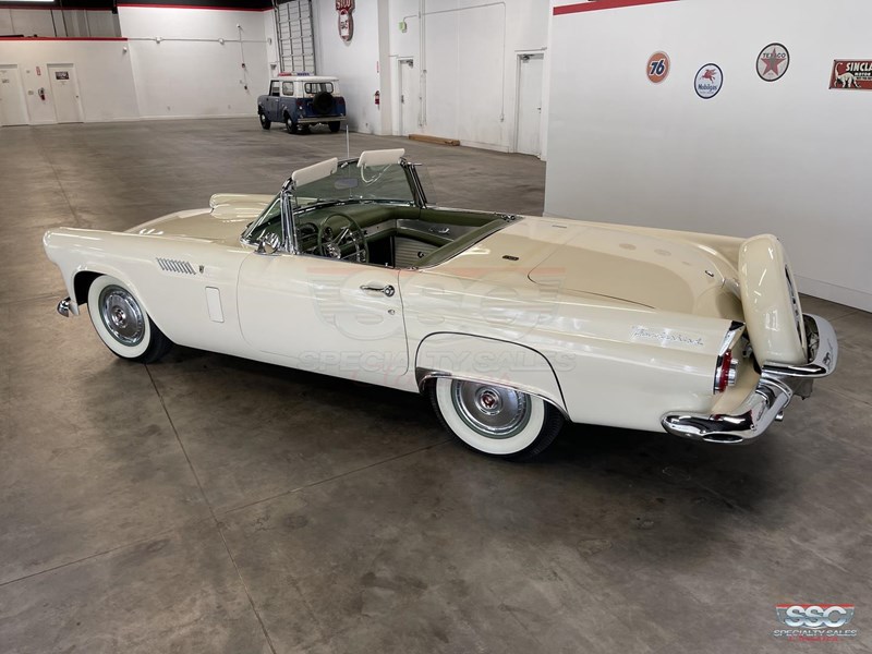 ford thunderbird 863004 027