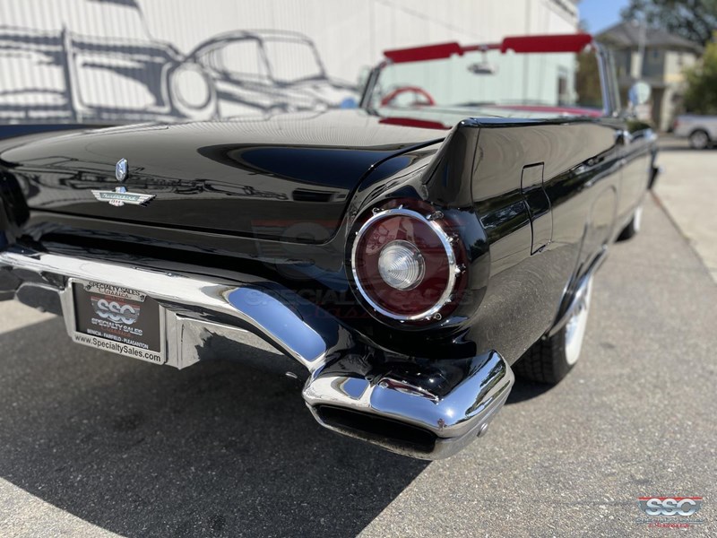 ford thunderbird 863056 019