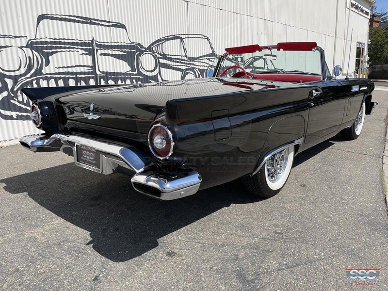 ford thunderbird 863056 021
