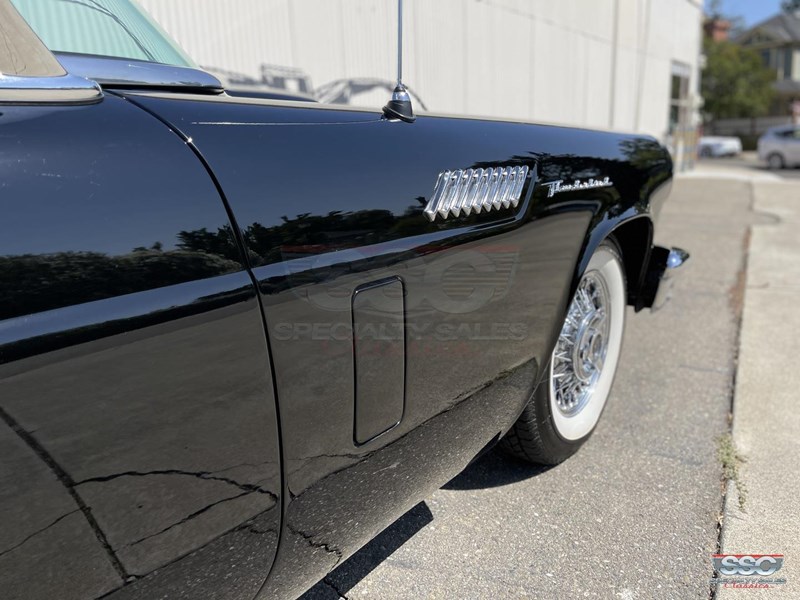 ford thunderbird 863056 047