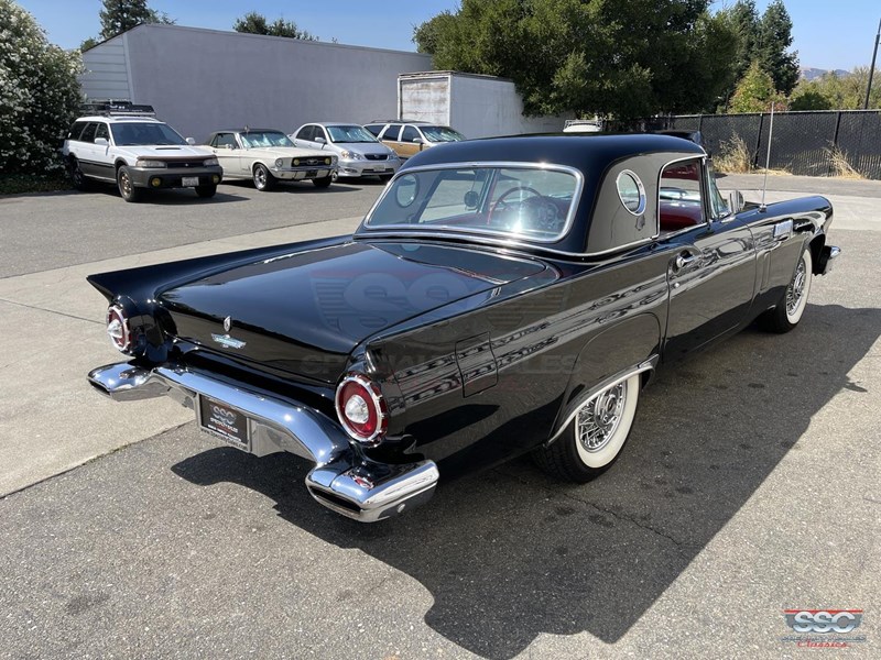 ford thunderbird 863056 073