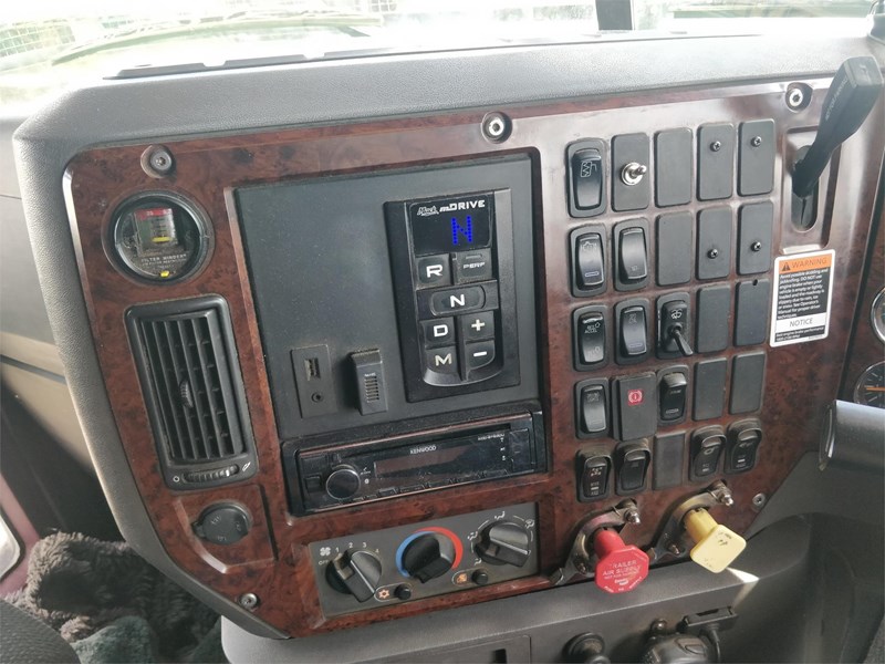 mack trident 863077 043
