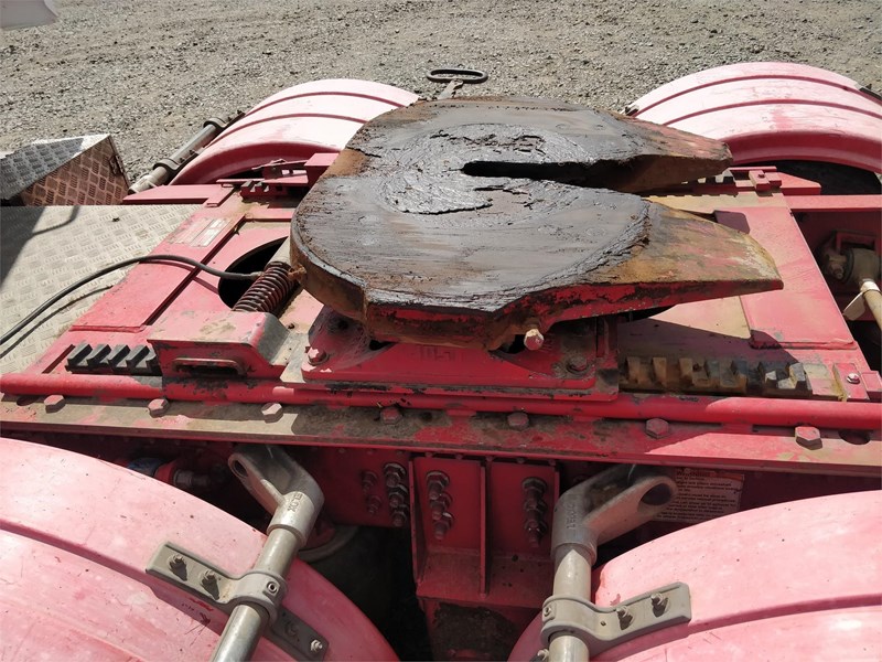 mack trident 863077 021