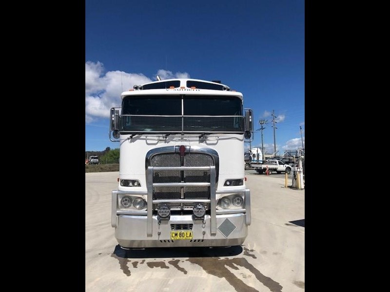 kenworth k200 aerodyne 863078 011