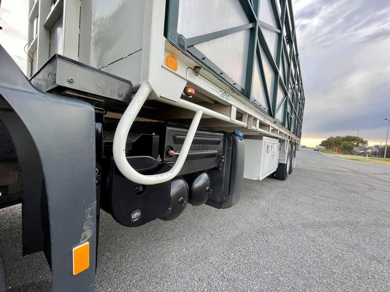 volvo fm370 863415 013