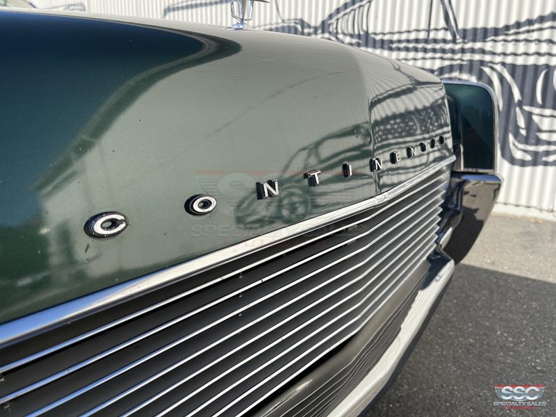 lincoln continental 863468 045