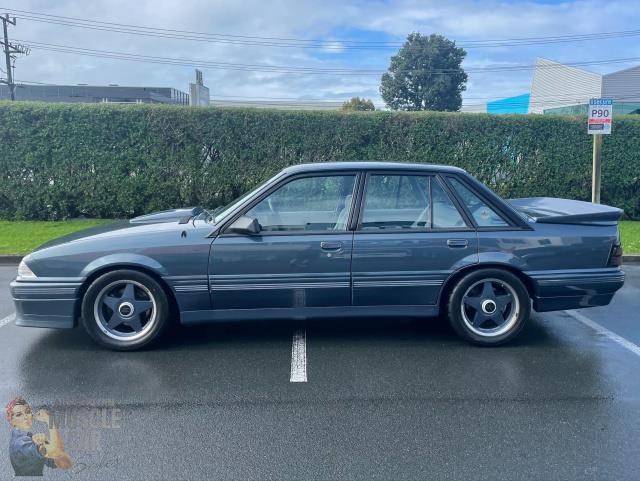 hdt commodore 863495 015