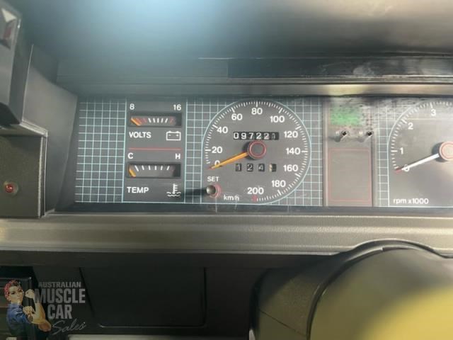 hdt commodore 863495 037