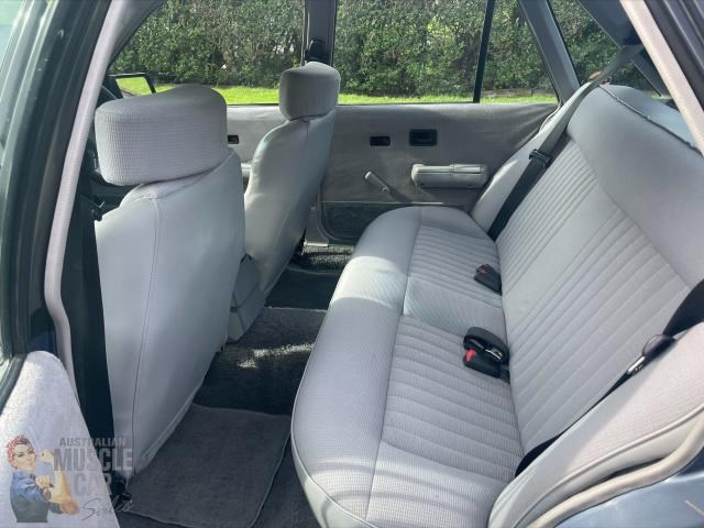 hdt commodore 863495 045