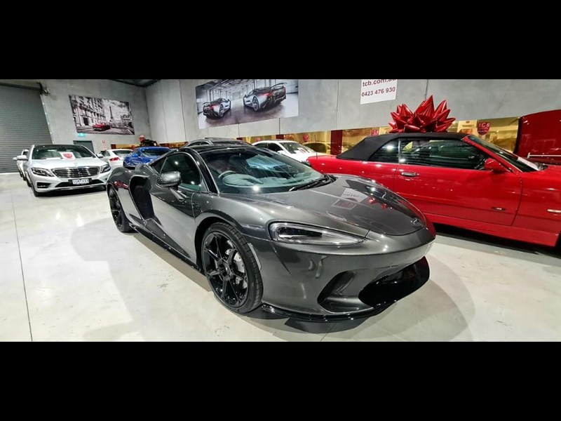 mclaren gt 863513 011