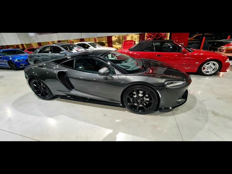 mclaren gt 863513 017
