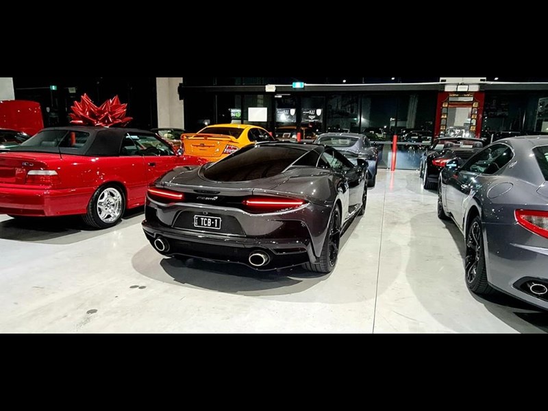mclaren gt 863513 027