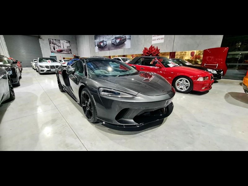 mclaren gt 863513 047