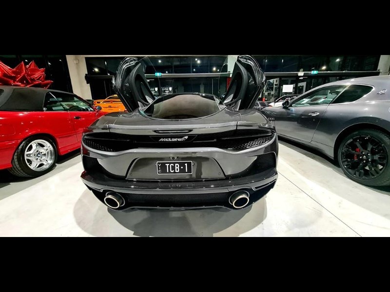 mclaren gt 863513 063