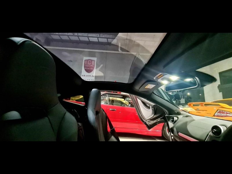 mclaren gt 863513 071