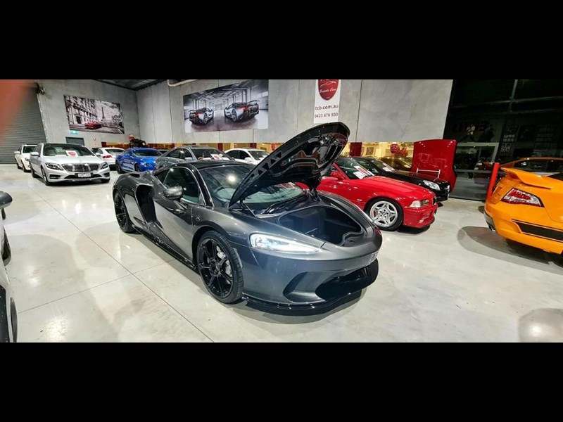 mclaren gt 863513 095