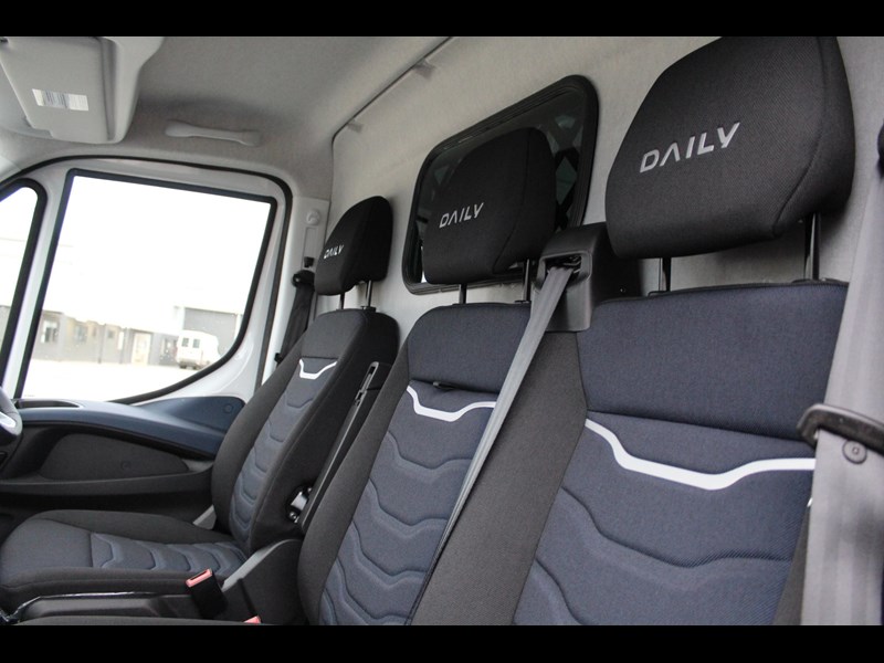 iveco daily 35s18 850527 039