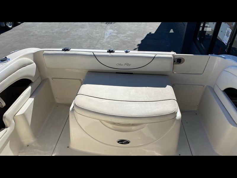 sea ray 215 weekender 863601 025