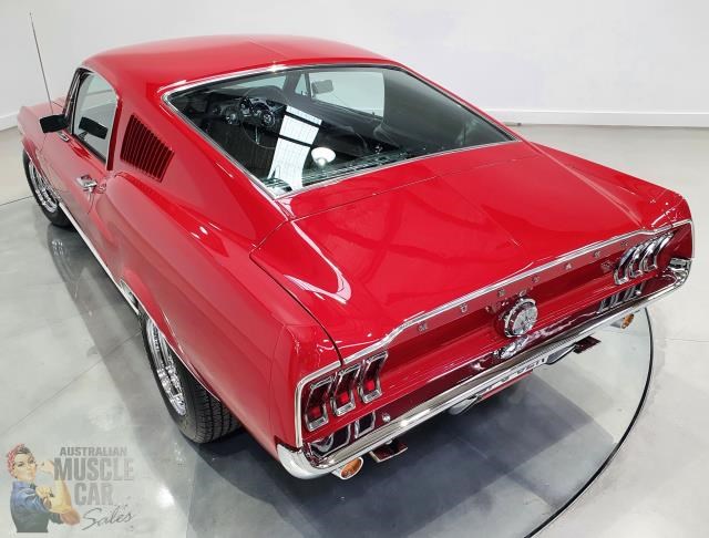 ford mustang 863626 019