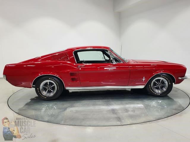 ford mustang 863626 041