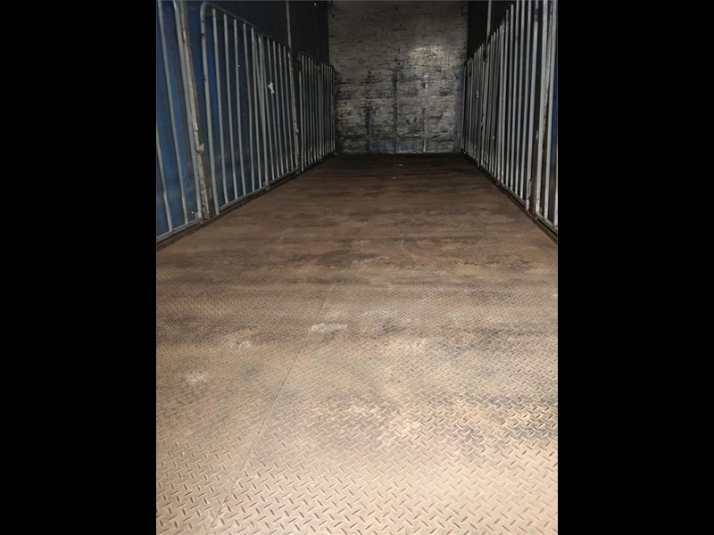 freightliner fl112 863805 077