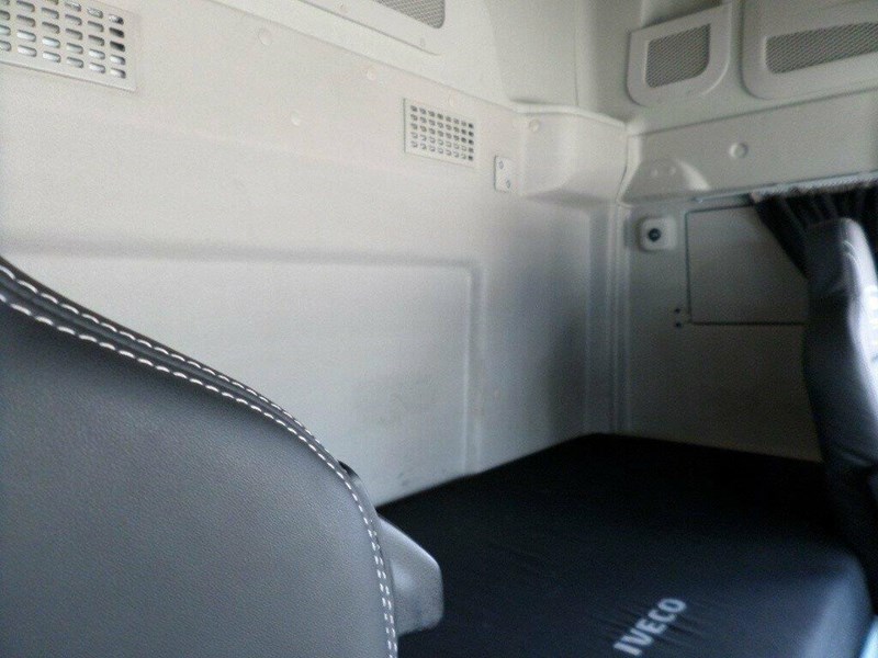 iveco stralis 863830 025