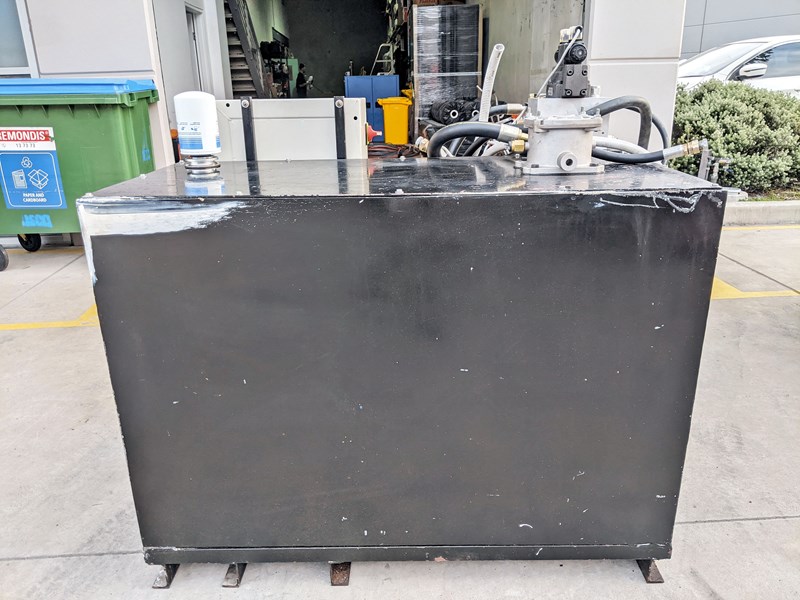 aeg 960litre tank (415 volt) 3 phase 864058 007
