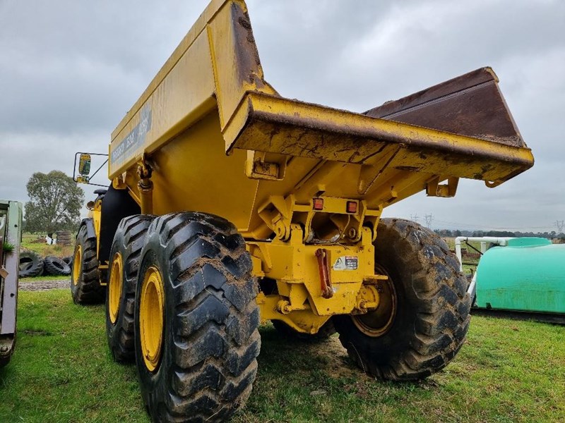 volvo a25c 864064 011