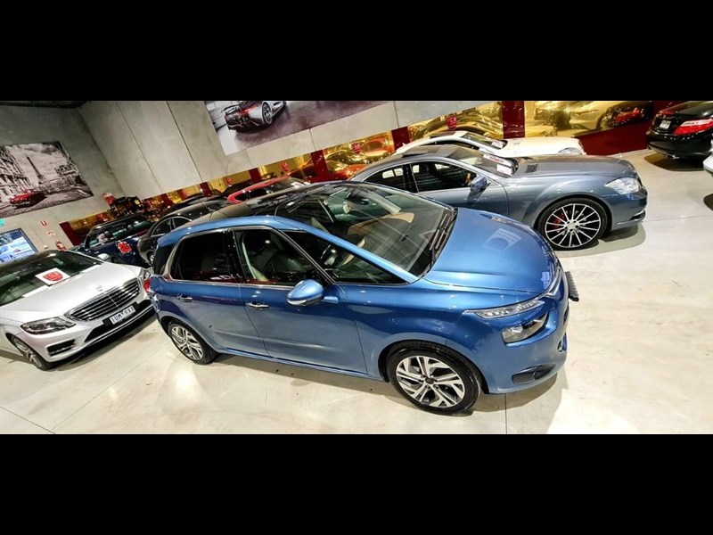 citroen c4 picasso 864117 009