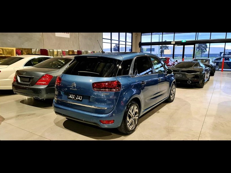 citroen c4 picasso 864117 015