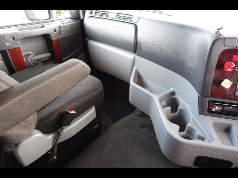 freightliner argosy 110 864220 049