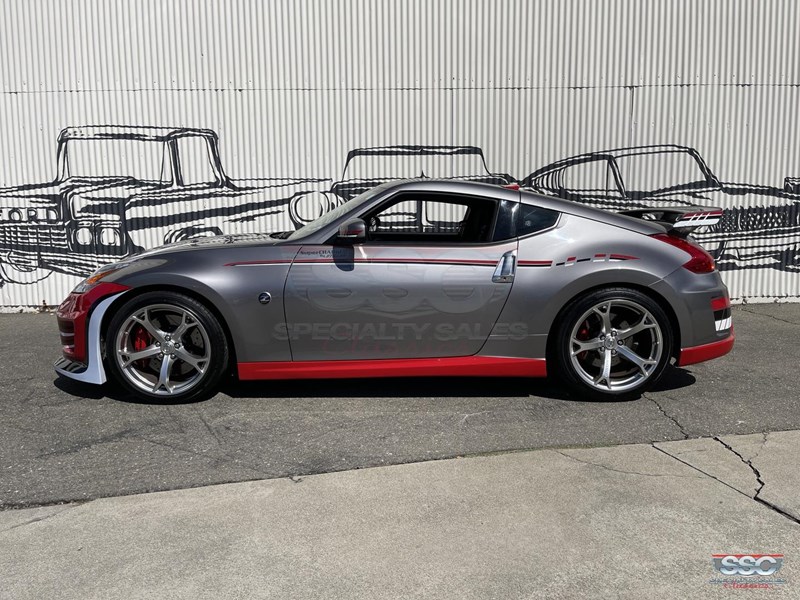 nissan 370z 864274 005