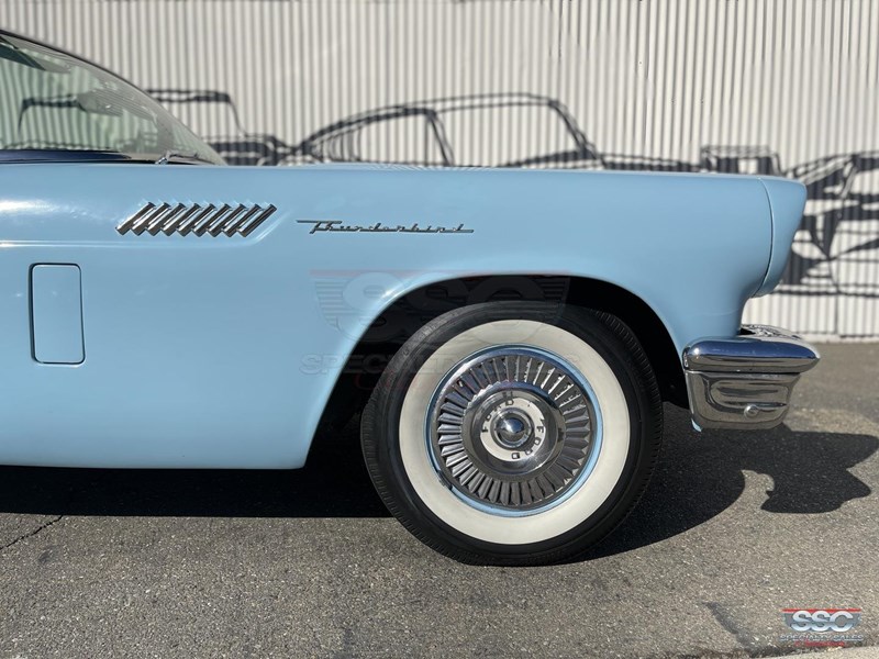 ford thunderbird 864315 089