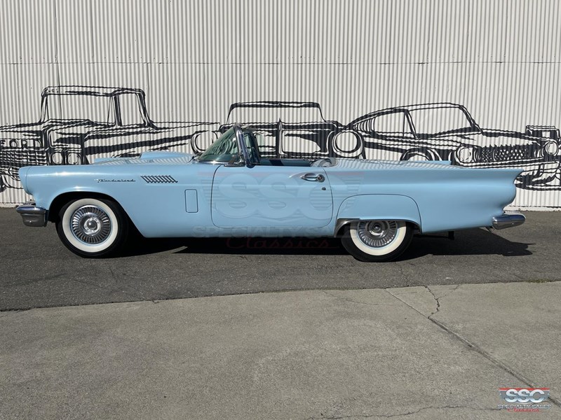 ford thunderbird 864315 005