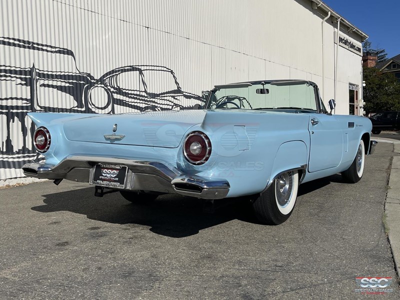 ford thunderbird 864315 021