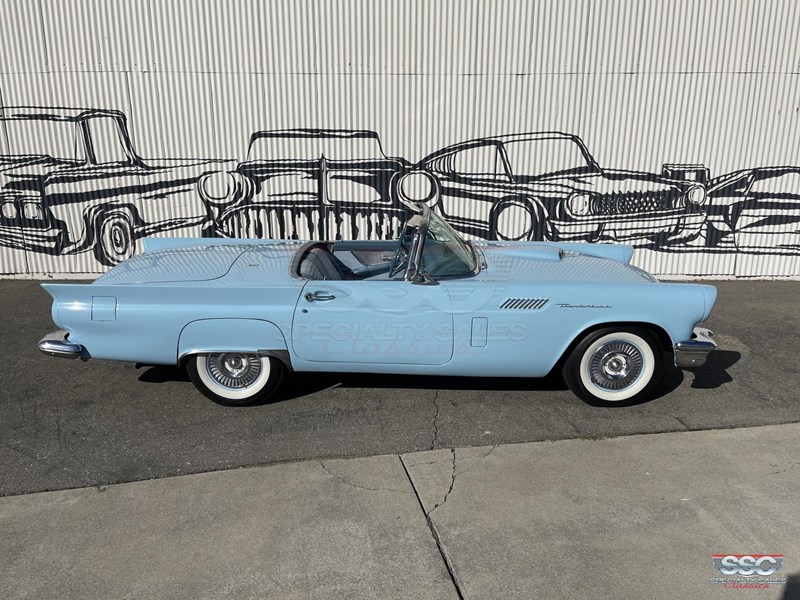 ford thunderbird 864315 027