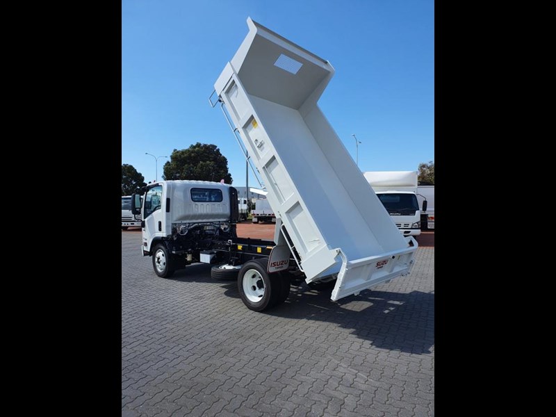 isuzu nqr87/80-190 864428 031
