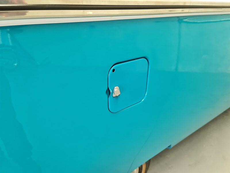 volkswagen kombi 864385 063