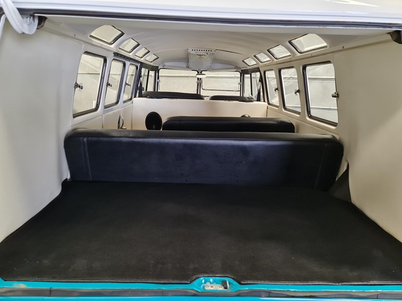 volkswagen kombi 864385 031