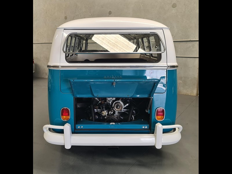 volkswagen kombi 864385 087