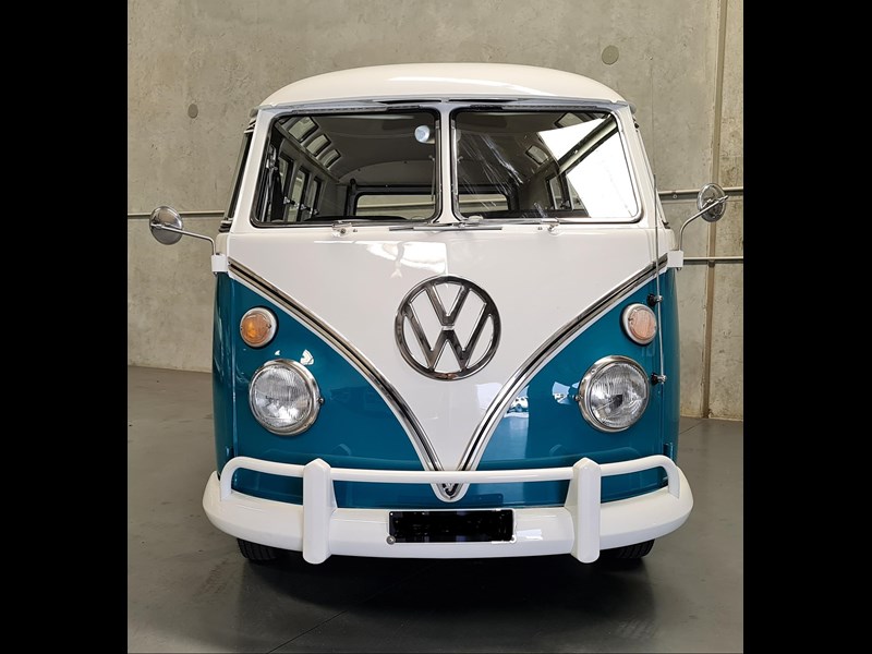 volkswagen kombi 864385 075