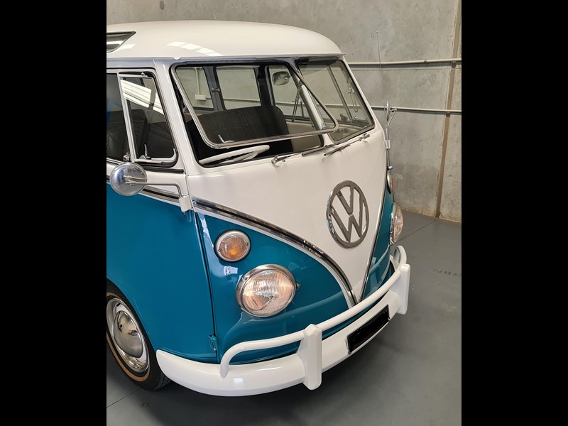 volkswagen kombi 864385 089