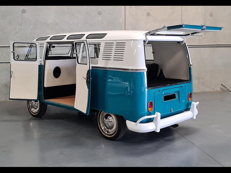 volkswagen kombi 864385 099