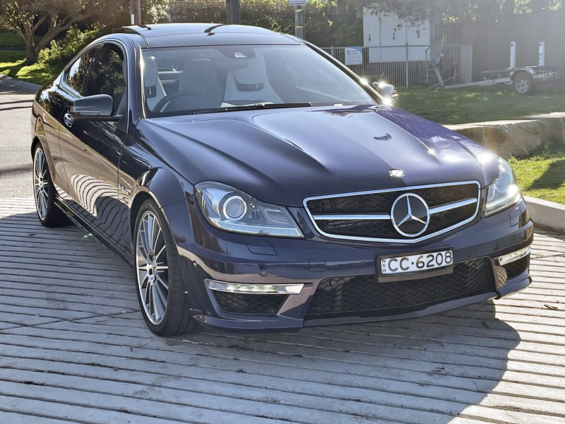 mercedes-benz c63 864958 001