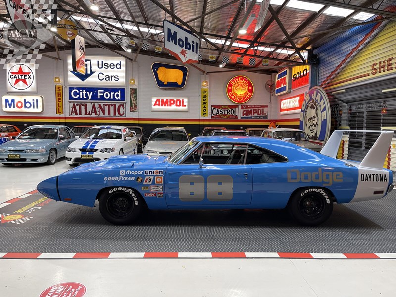 daytona coupe 864815 015