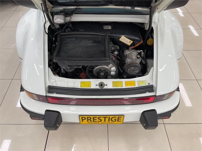 porsche 911 864872 025